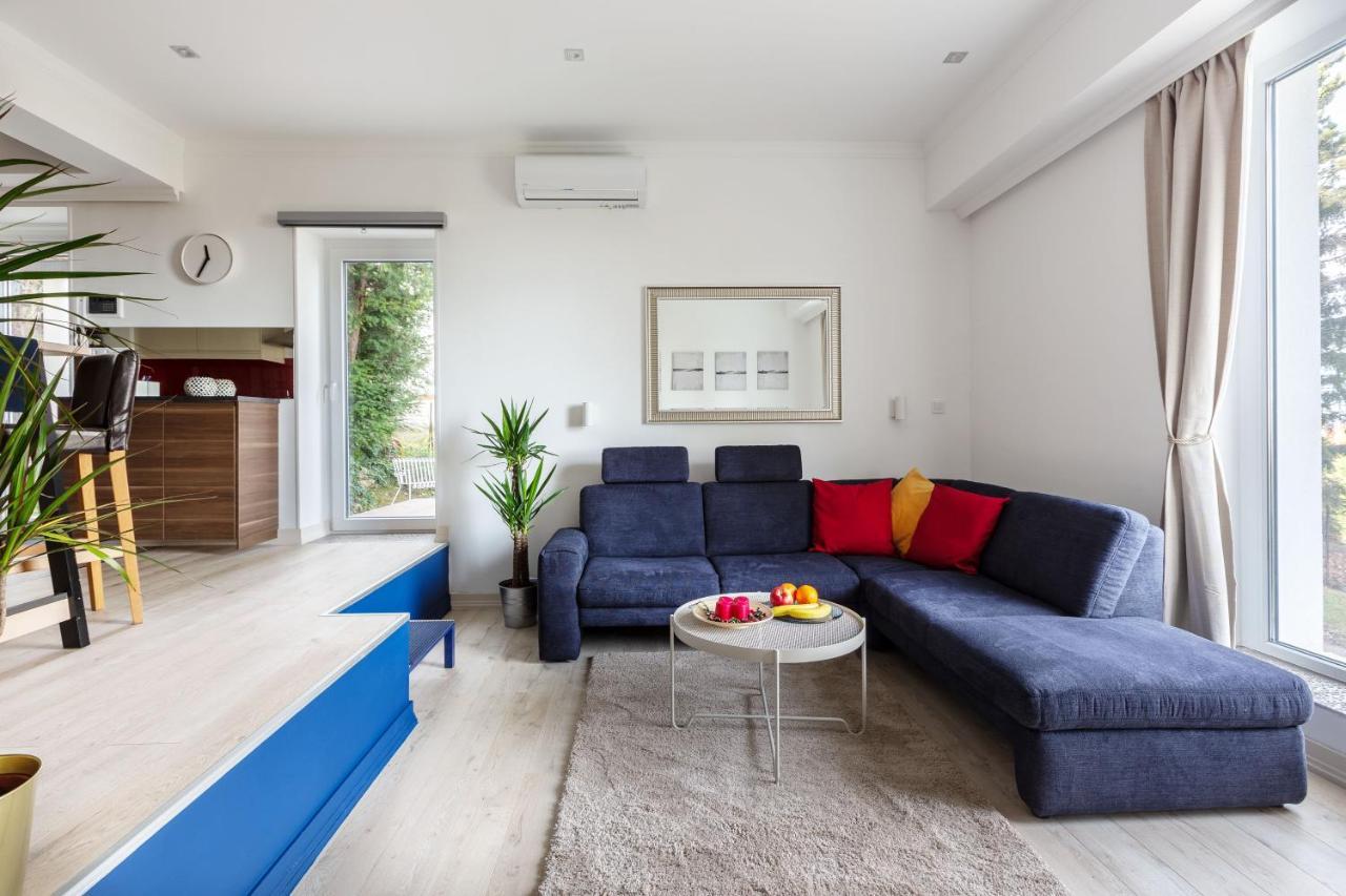Panoramic Comfort In The Luxurious Green District! Boedapest Buitenkant foto